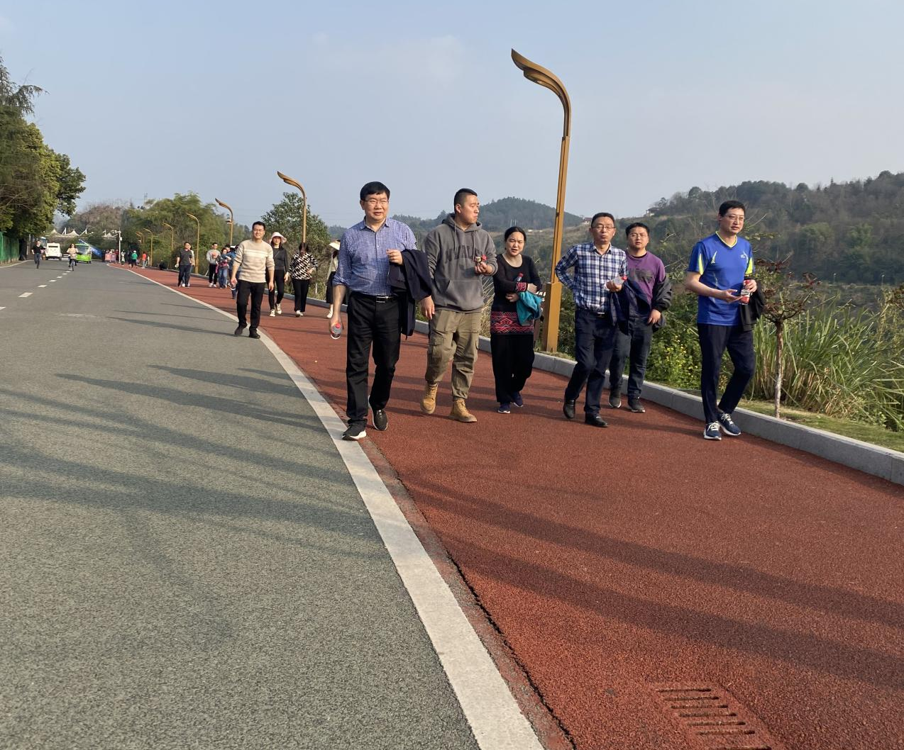 ZIxQ_1684380370026067661.png 图片2.png