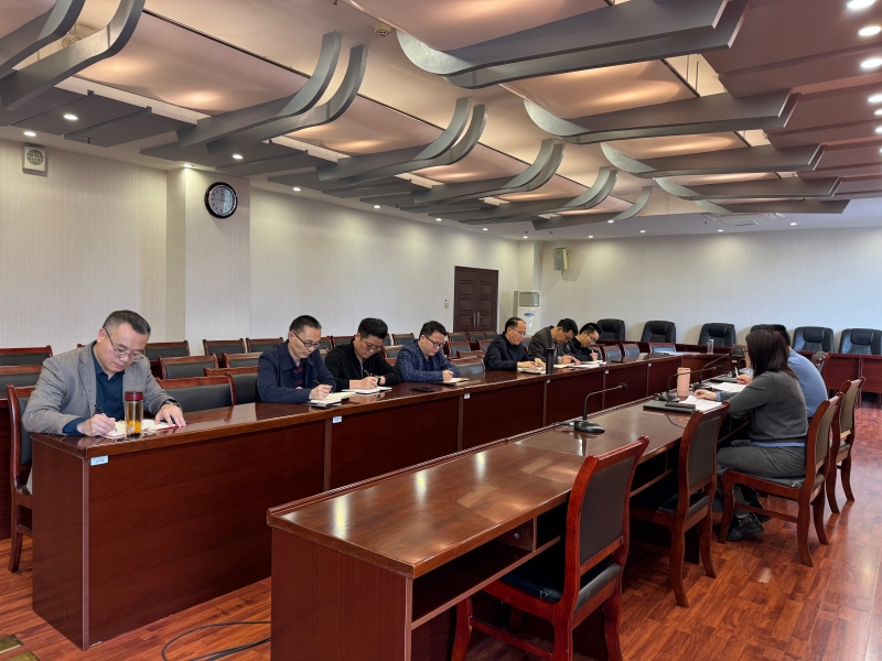 XoGz_1745810059091035864.jpg 984744f0e10d1271accee142db3802b.jpg