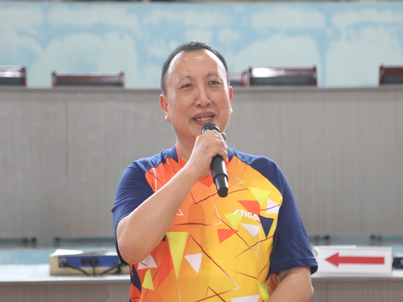 wClH_1750066175626096732.jpg 黄校长讲话.jpg